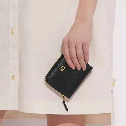 Coach Essential Billfold Wallet in Black