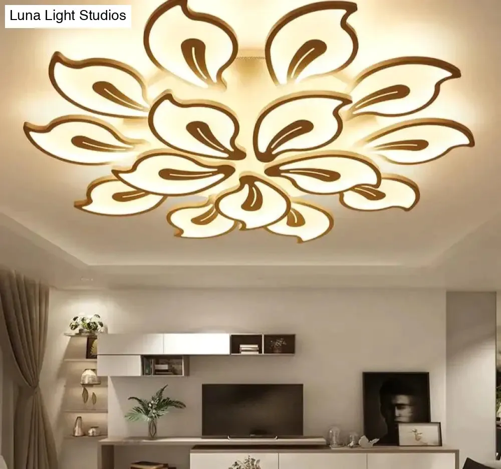 Contemporary Acrylic LED Ceiling Lights: Enhancing the Ambience of Your Bedroom and Living Room