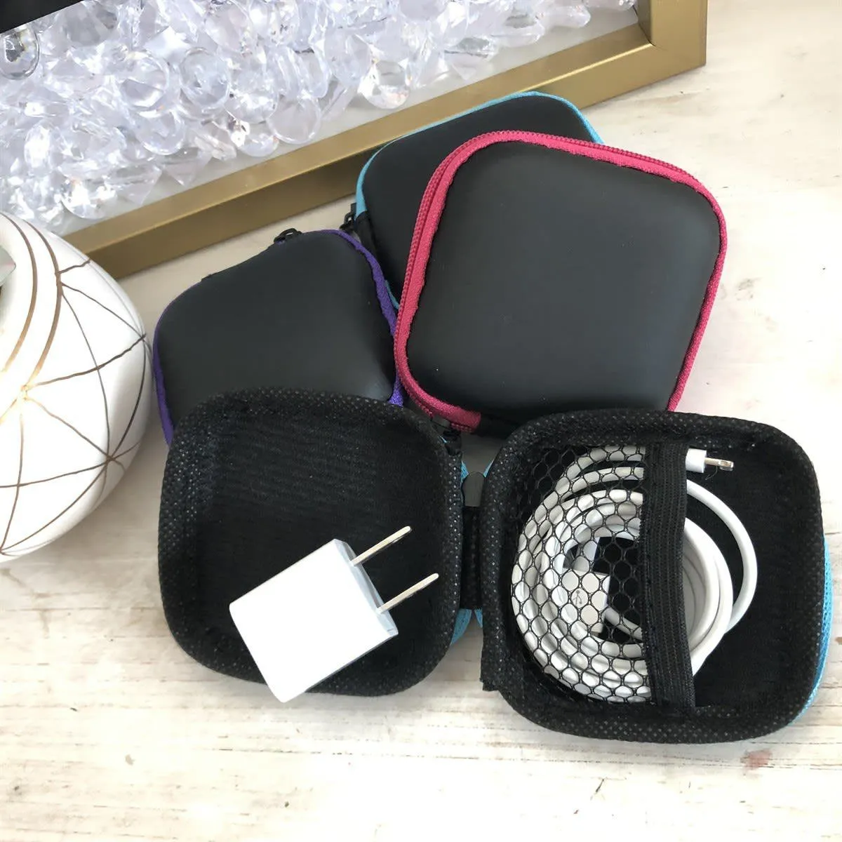 Cord Keeper Zipper Pouch