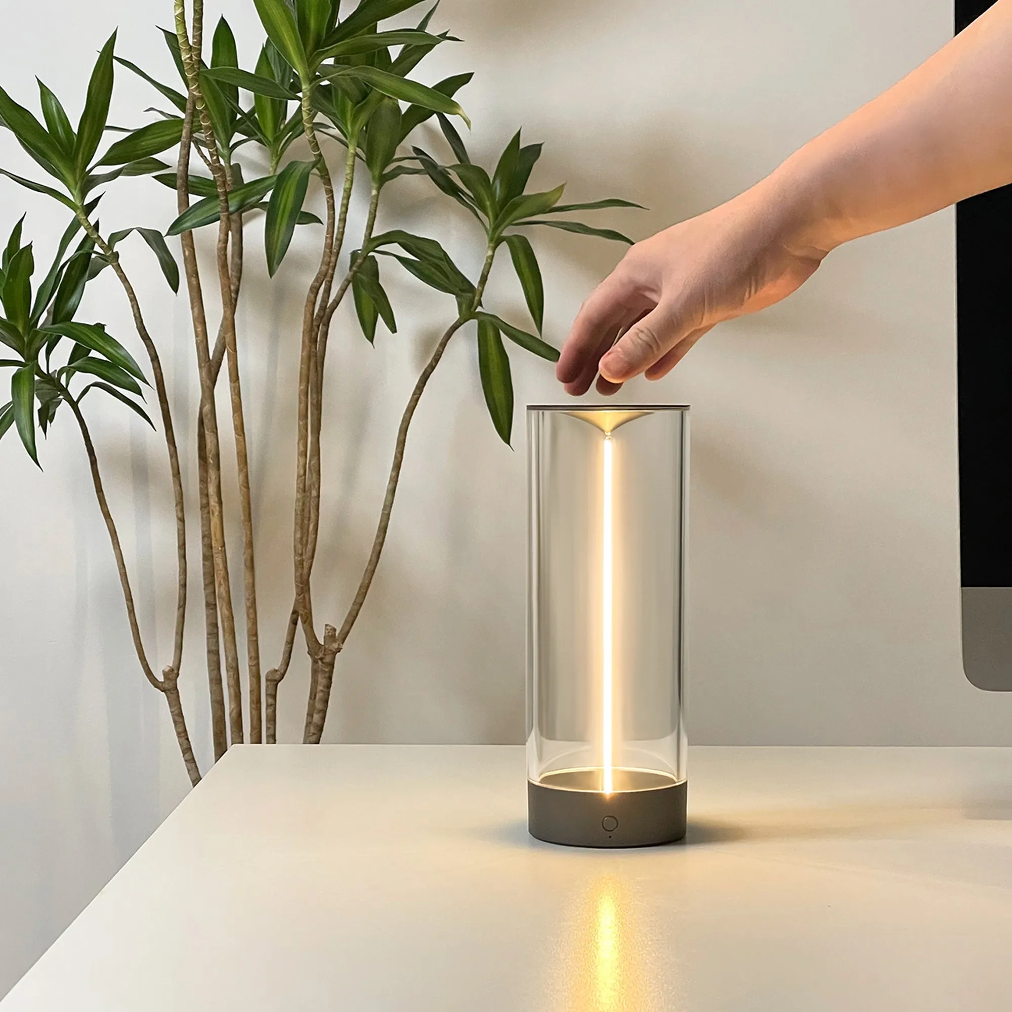 Minimalist Arc Lamp