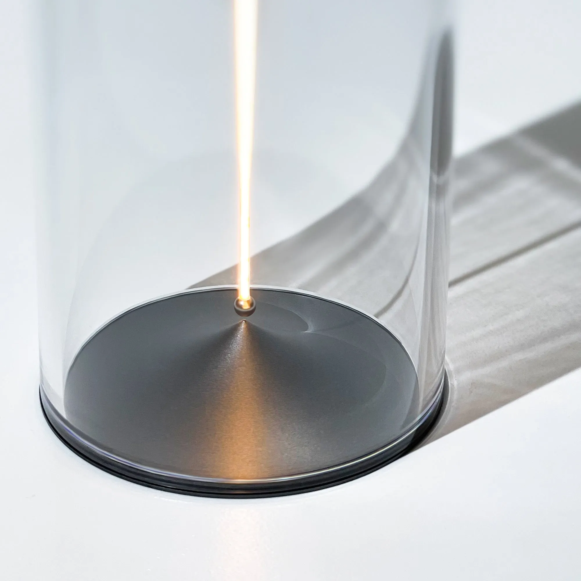Minimalist Arc Lamp