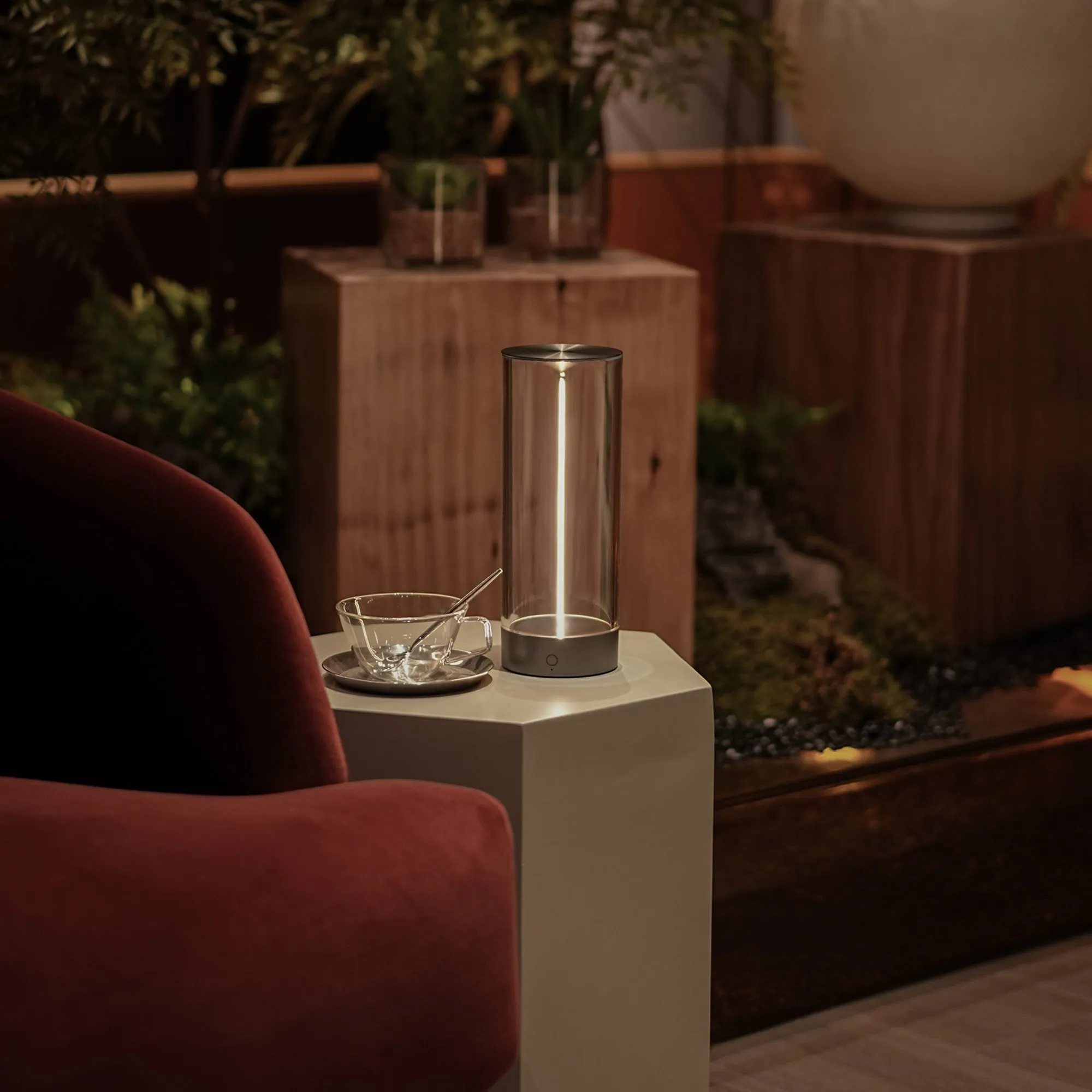 Minimalist Arc Lamp
