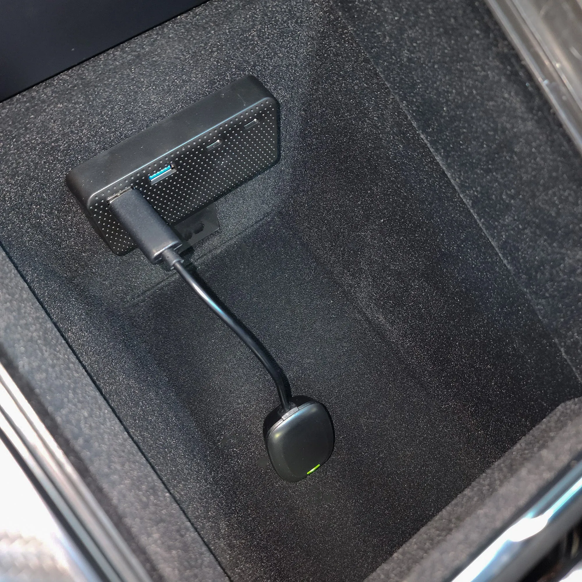 Model S3XY C Wireless Gaming Controller for your TESLA
