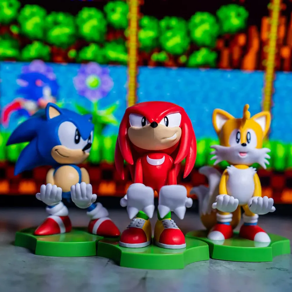 Super Sonic Speedster Earbud & Phone Holder by Exquisite Gaming
