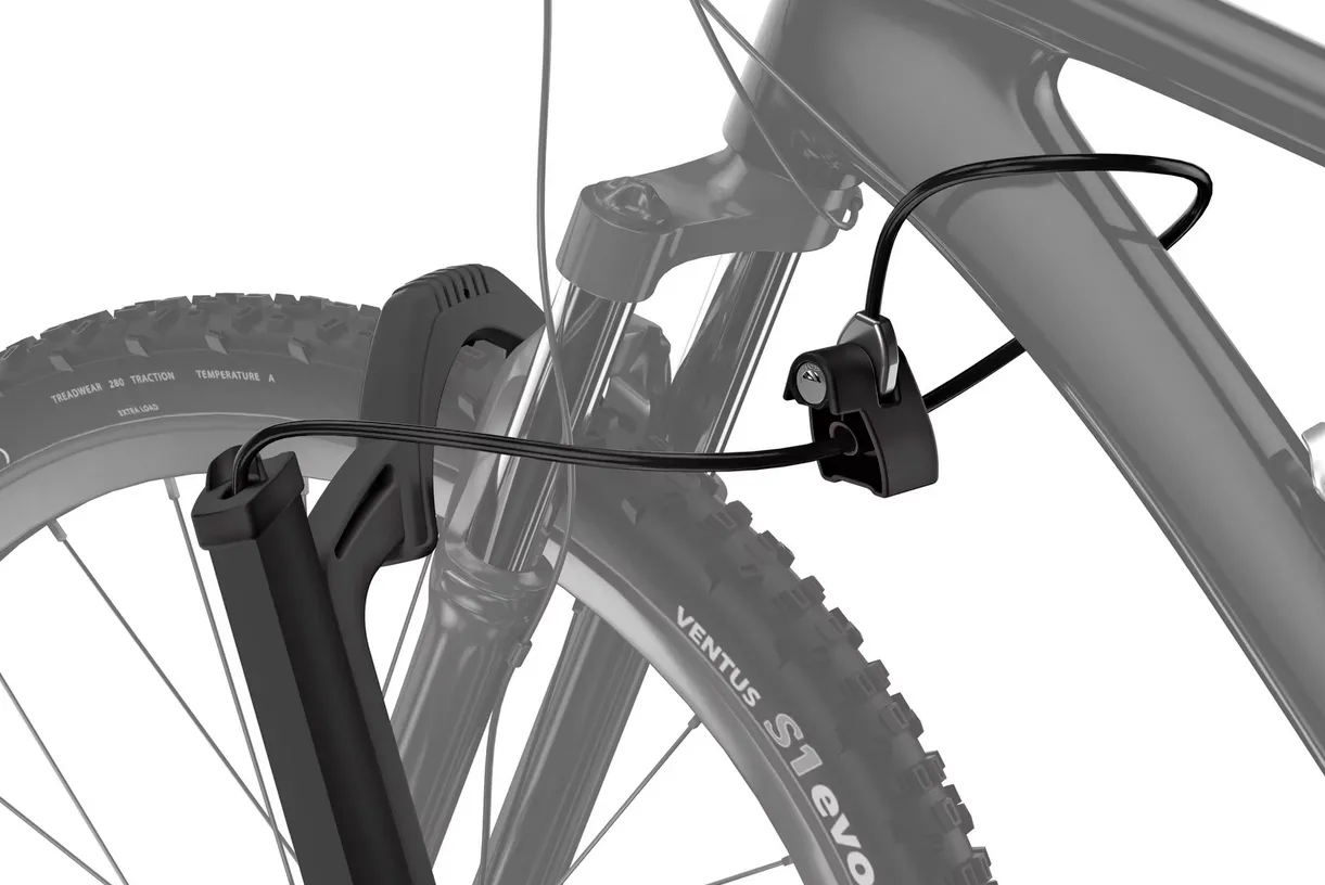 Thule T2ProXT 9035XTR 1.25" receiver hitch Bike Rack