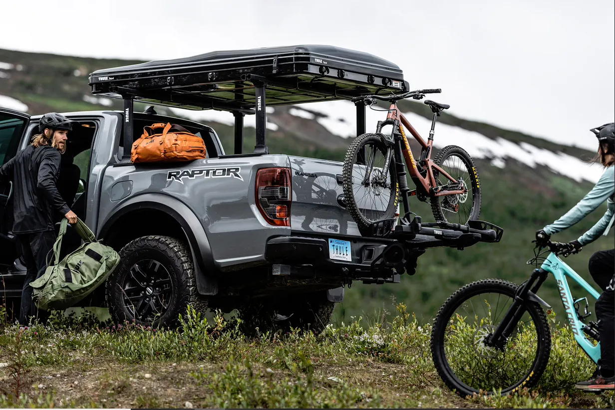 Thule T2ProXT 9035XTR 1.25" receiver hitch Bike Rack