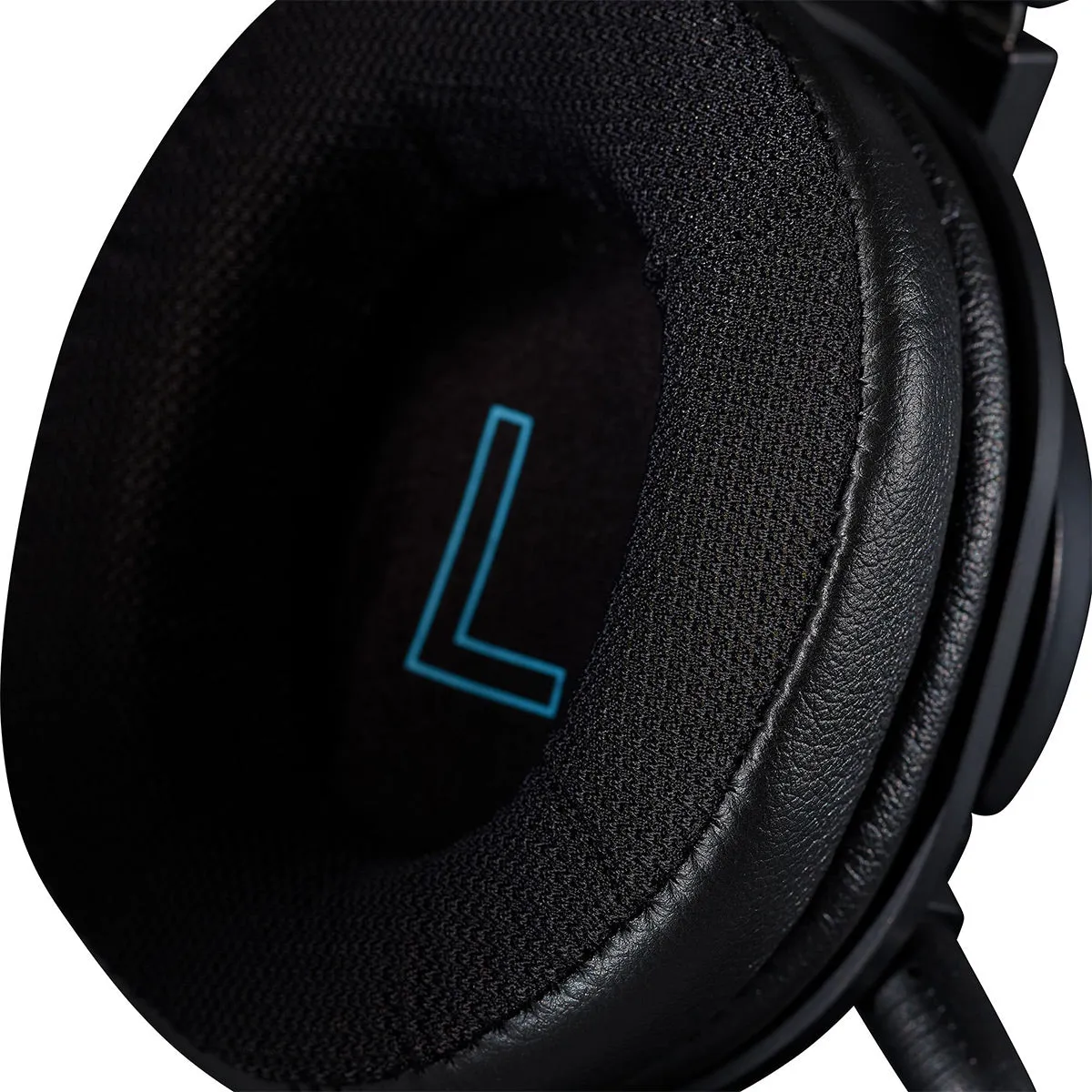 Yamaha ZG01 PACK Gaming Audio Mixer and YH-G01 Headset