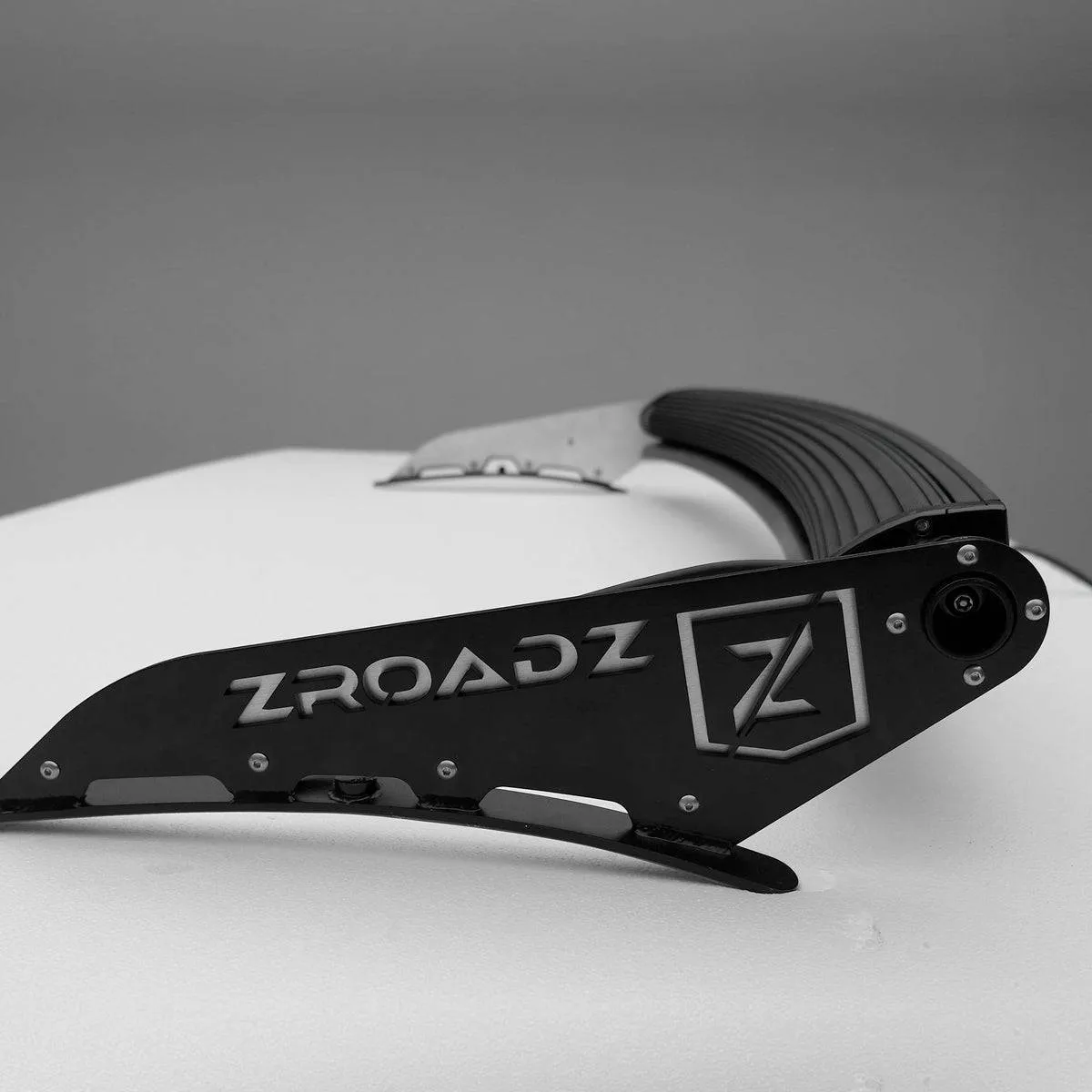 ZROADZ Roof LED Light Bar Mount w/40" Curved LED Light Bar Kit - 2023-2016 Toyota Tacoma (Z369401-KIT-C)